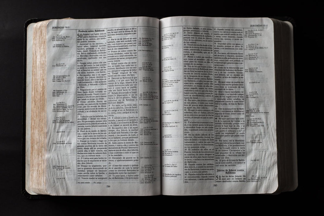 Exploring Faith and Fitness: The Power of KJV Scripture in the Stand Firm 1 Corinthians 16:13 - KJV Word & Light Threads